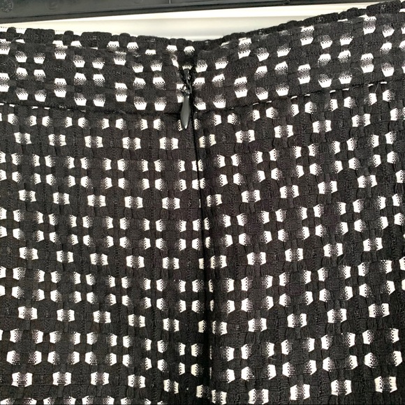 Anne Klein Black & White Short Mini Pencil Skirt Size 14 - Picture 6 of 9
